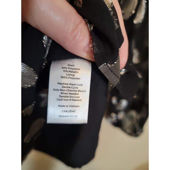 Talbots Women's Clip Dot Tie Back Top Festival Concert Black Silver Size Large - Picture 7 of 8